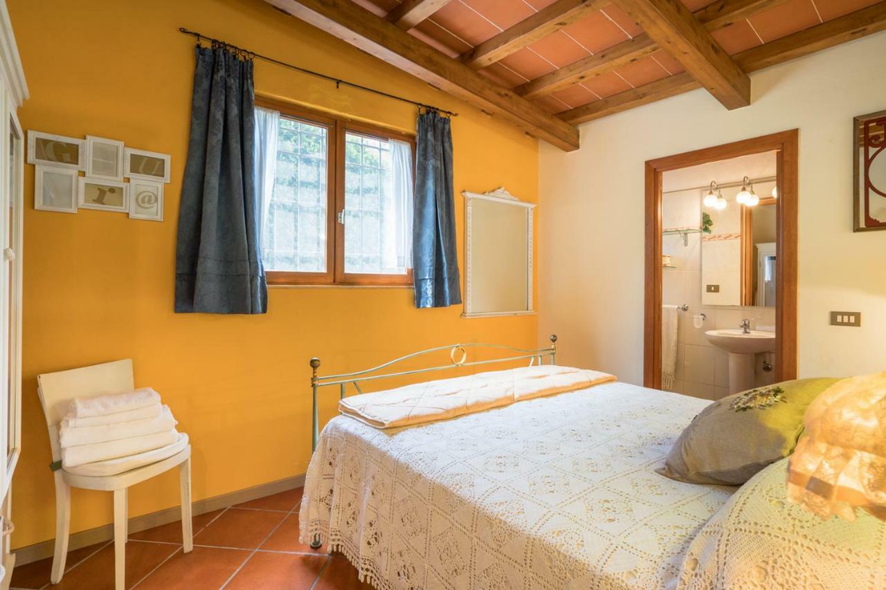 B&B Rosso Baccara Montevettolini Extérieur photo