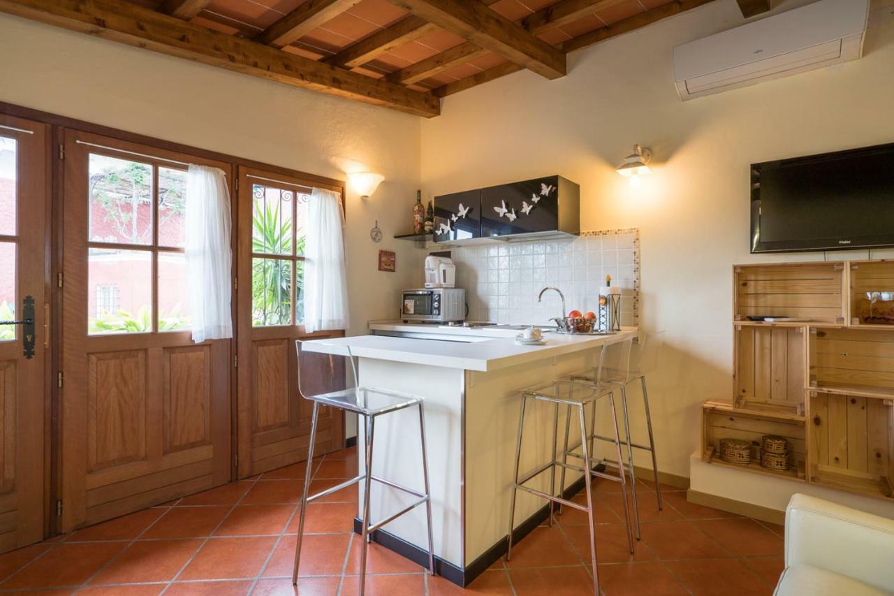 B&B Rosso Baccara Montevettolini Extérieur photo