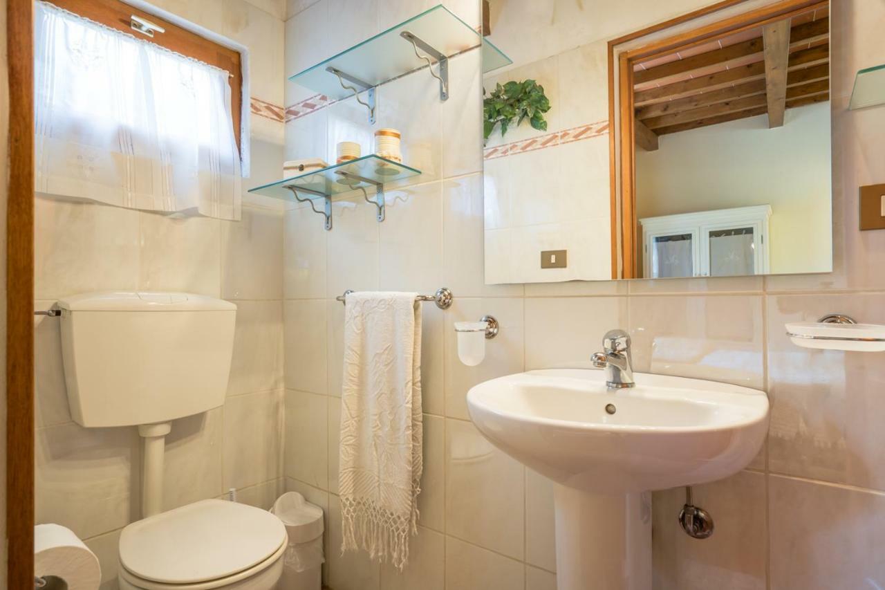 B&B Rosso Baccara Montevettolini Extérieur photo